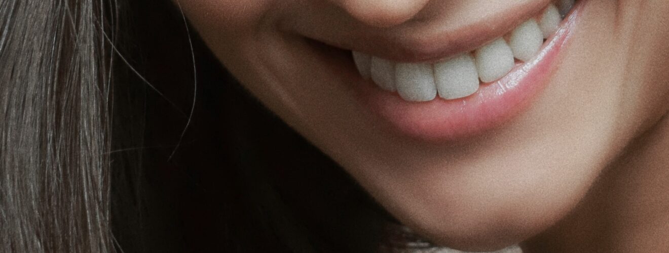 Få lige tænder med Invisalign