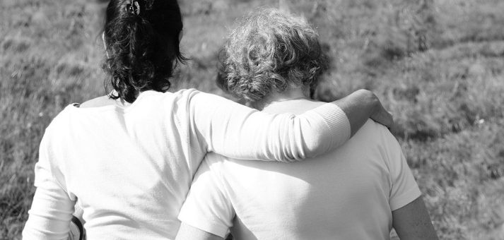 Kom godt gennem et dødsfald med hele familien.